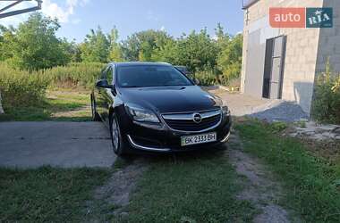 Универсал Opel Insignia 2015 в 