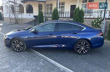 Лифтбек Opel Insignia 2020 в 