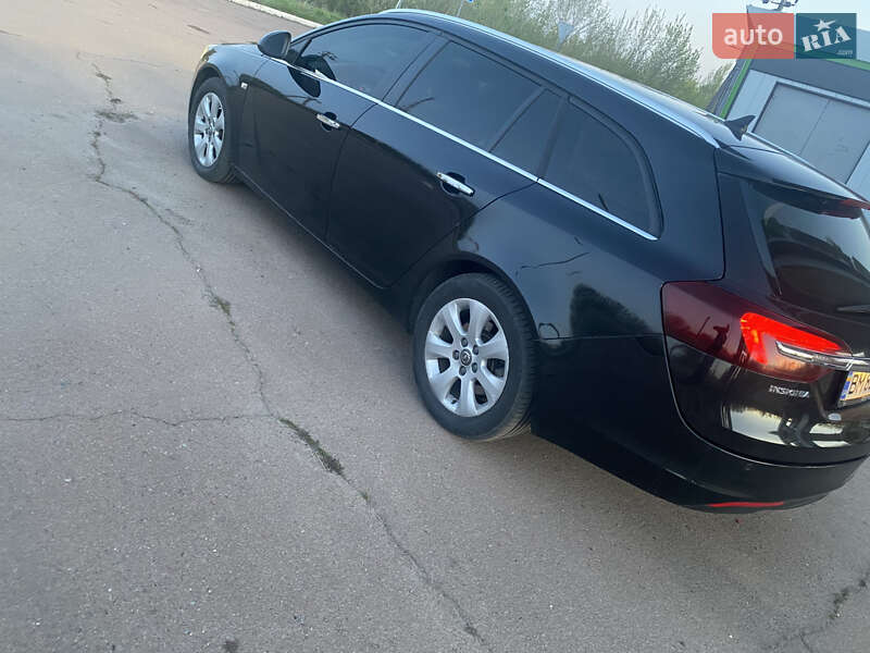 Універсал Opel Insignia 2015 в Сумах