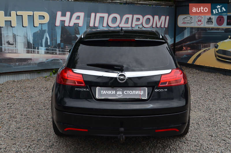 Универсал Opel Insignia 2013 в Киеве