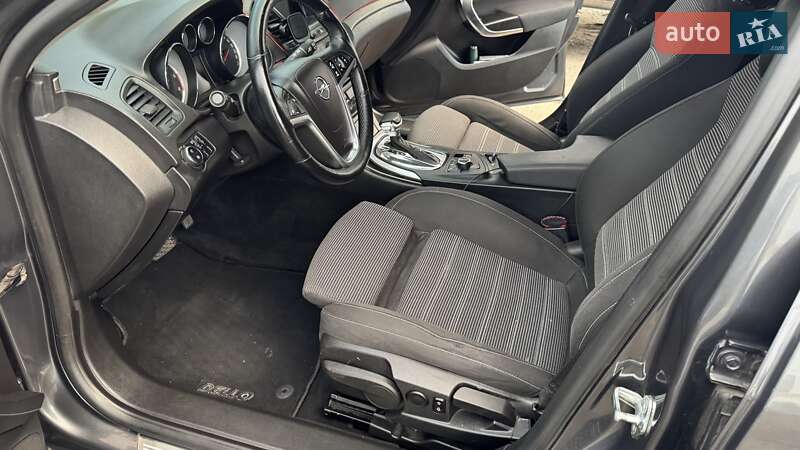 Универсал Opel Insignia 2012 в Киеве