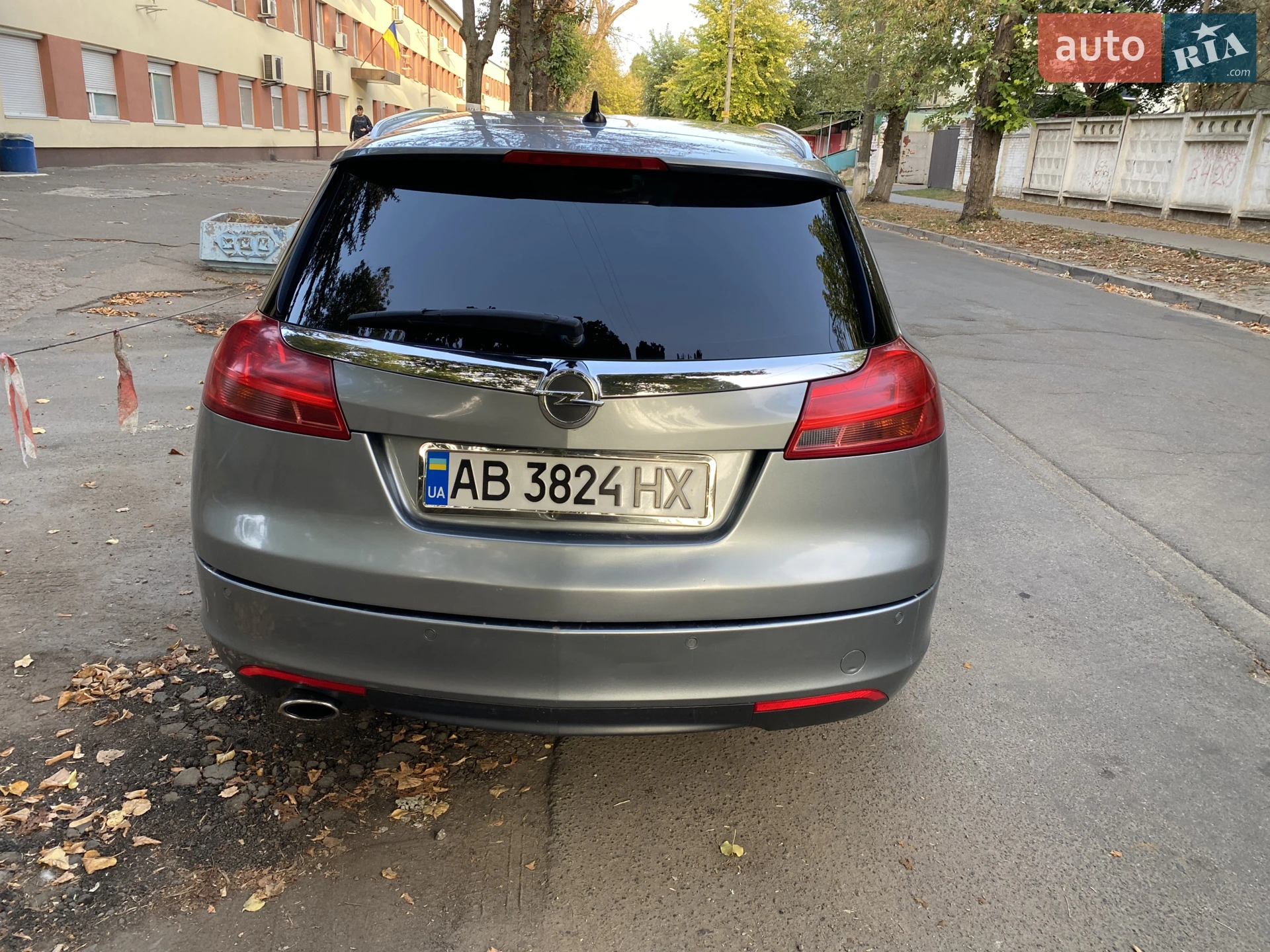 2010 Opel Insignia - мініатюра 6
