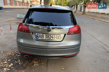Универсал Opel Insignia 2010 в 