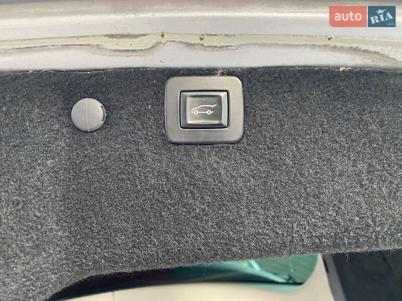 Универсал Opel Insignia 2010 в Киеве