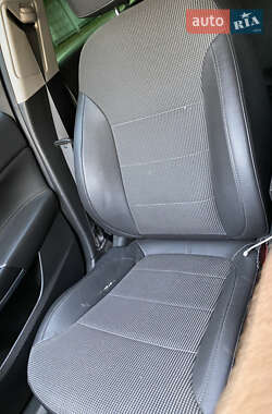 Универсал Opel Insignia 2010 в 
