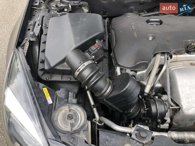 Лифтбек Opel Insignia 2015 в Киеве фото 21 Лифтбек Opel Insignia 2015 в Киеве