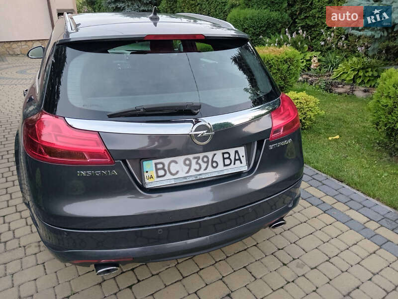 Універсал Opel Insignia 2013 в Львові