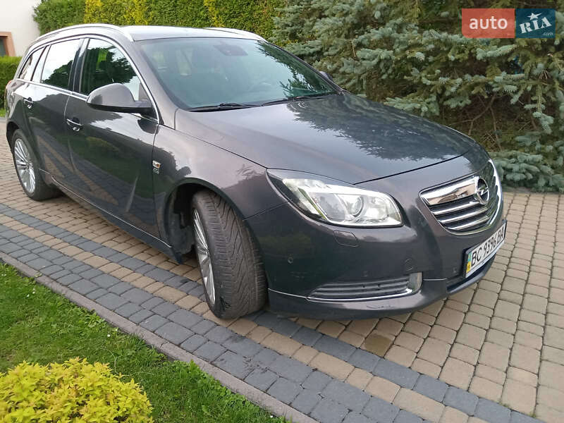 Універсал Opel Insignia 2013 в Львові
