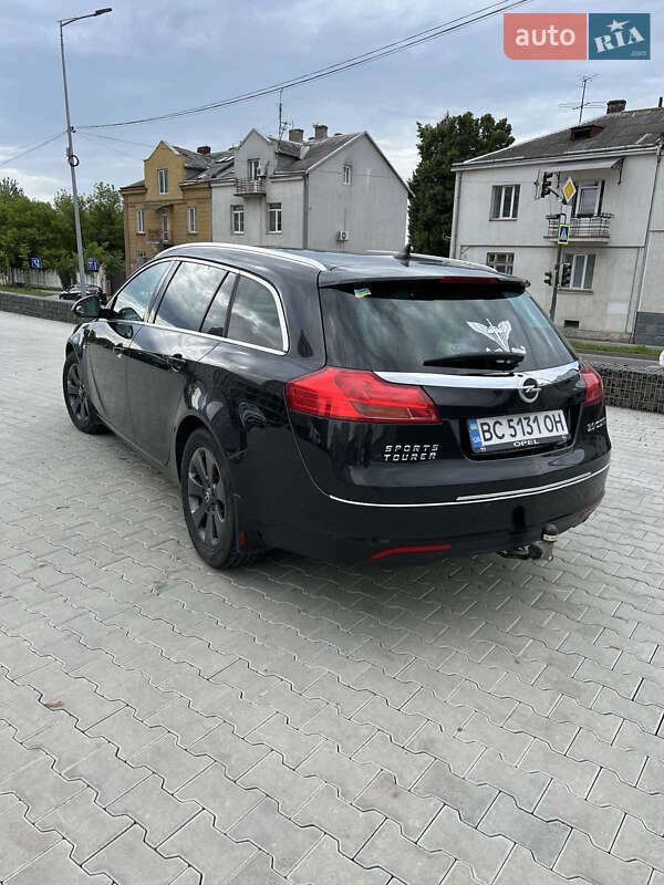 Универсал Opel Insignia 2011 в Львове