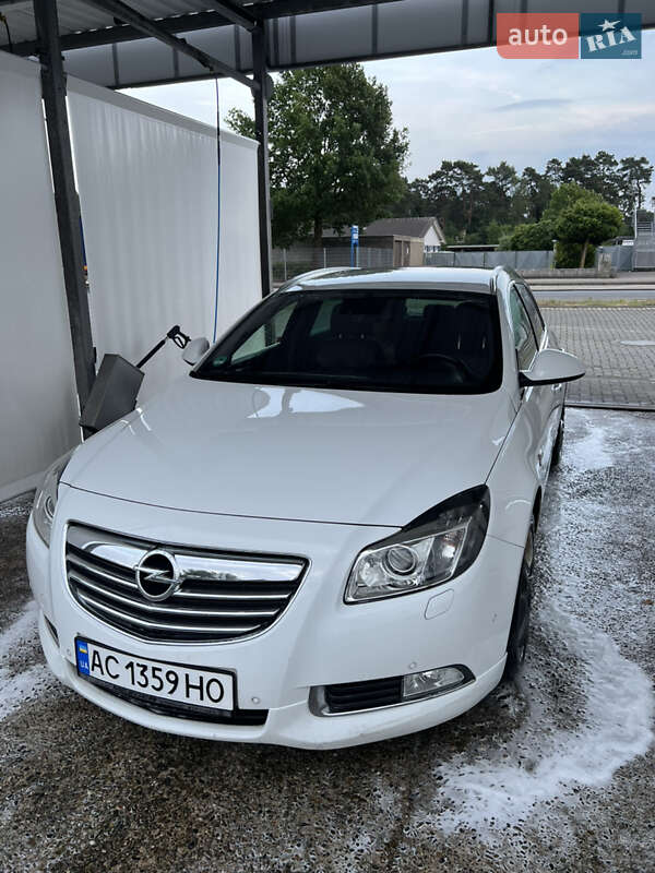 Opel Insignia 2012