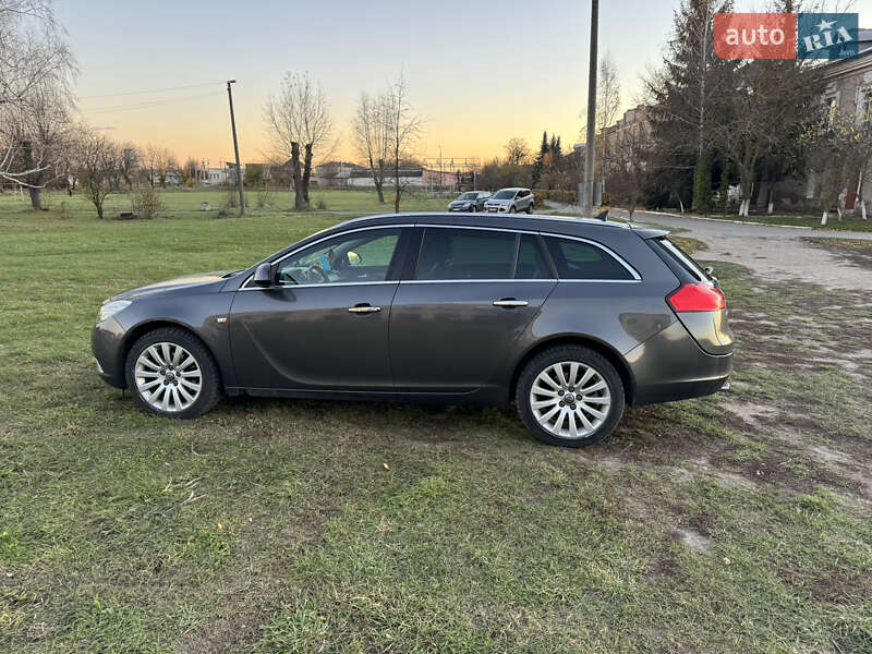 Универсал Opel Insignia 2010 в Хмельницком