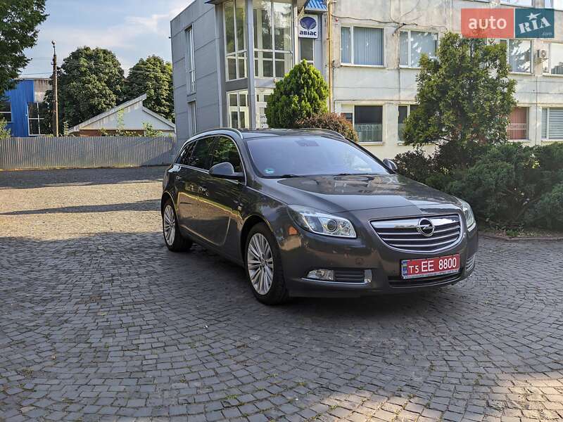 Opel Insignia 2012