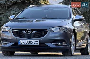 Универсал Opel Insignia 2018 в Кременце