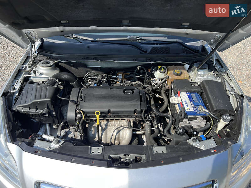 Універсал Opel Insignia 2009 в Черкасах