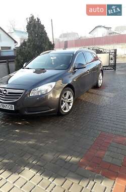 Универсал Opel Insignia 2010 в Хоросткове