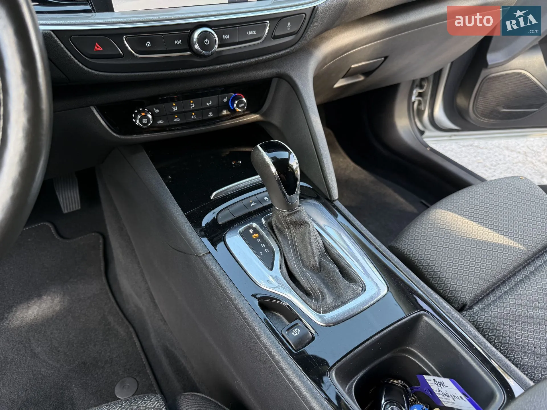 2017 Opel Insignia - мініатюра 5