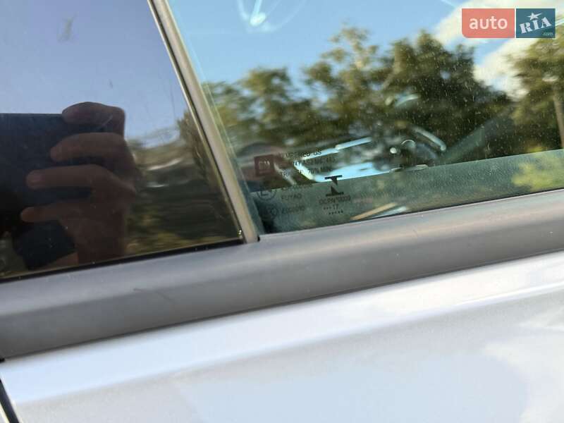 Универсал Opel Insignia 2017 в Звягеле