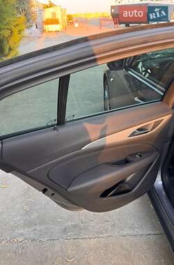 Лифтбек Opel Insignia 2017 в Одессе
