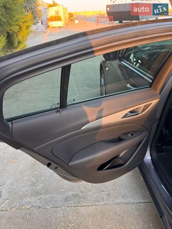 Ліфтбек Opel Insignia 2017 в Одесі