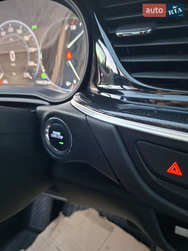 Універсал Opel Insignia 2021 в Тернополі