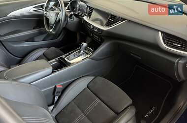 Лифтбек Opel Insignia 2020 в 
