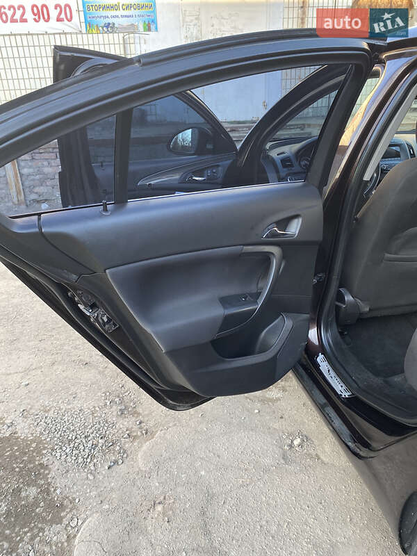 Седан Opel Insignia 2017 в Павлограде