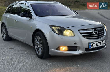 Універсал Opel Insignia 2009 в Новояворівську