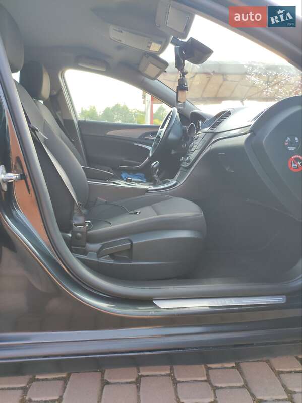 Універсал Opel Insignia 2011 в Рожнятові фото 2 Універсал Opel Insignia 2011 в Рожнятові