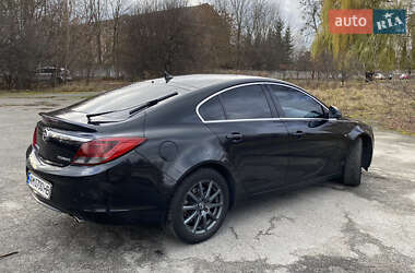 Лифтбек Opel Insignia 2012 в 