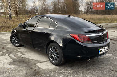 Лифтбек Opel Insignia 2012 в 