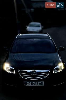Универсал Opel Insignia 2011 в Могилев-Подольске