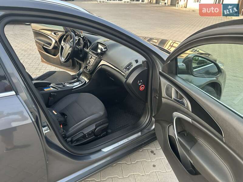 Універсал Opel Insignia 2011 в Могилів-Подільському