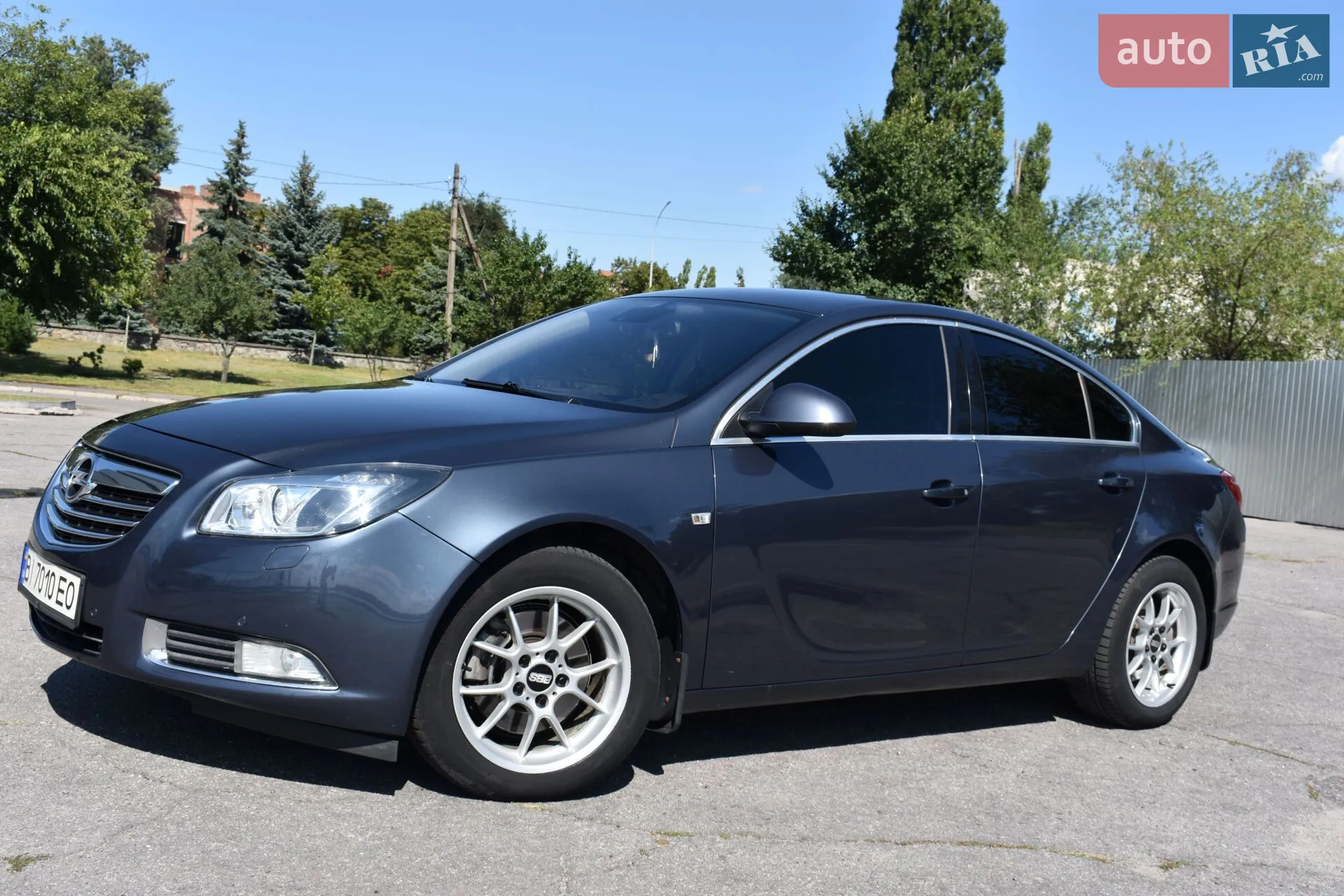 2010 Opel Insignia - мініатюра 3