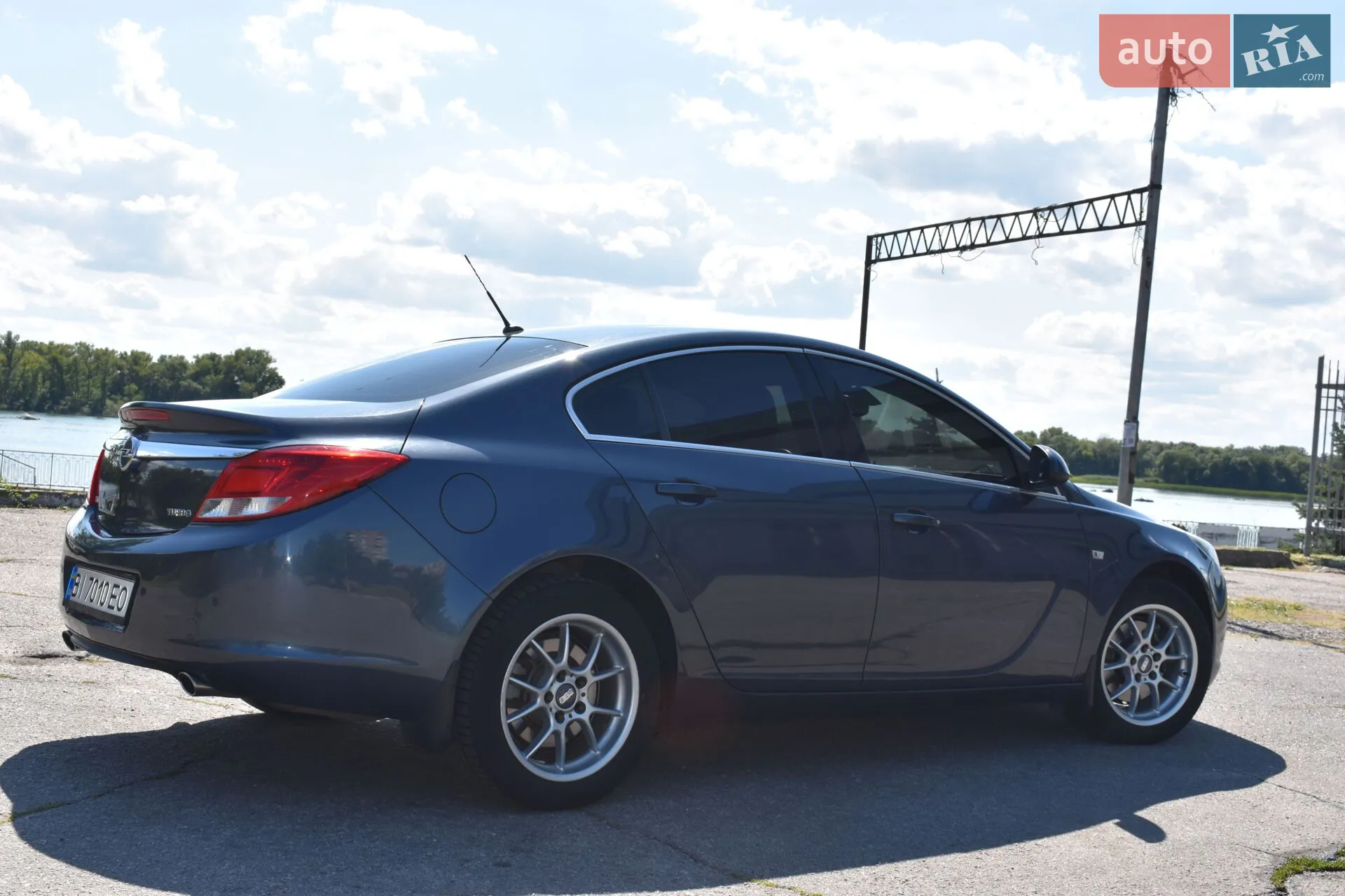2010 Opel Insignia - мініатюра 11