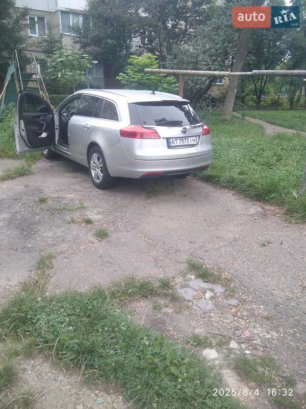 Универсал Opel Insignia 2013 в Калуше