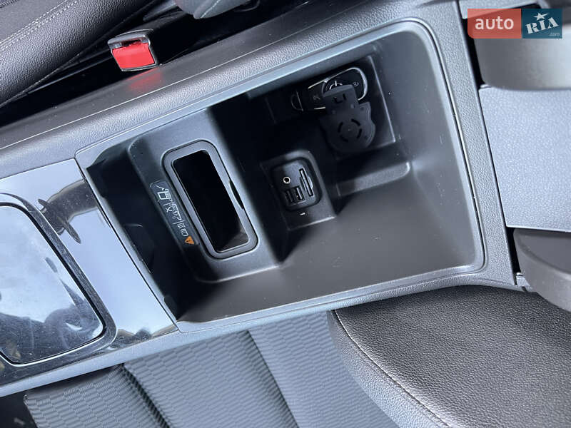Универсал Opel Insignia 2018 в Ивано-Франковске