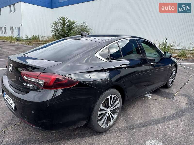 Лифтбек Opel Insignia 2017 в Николаеве