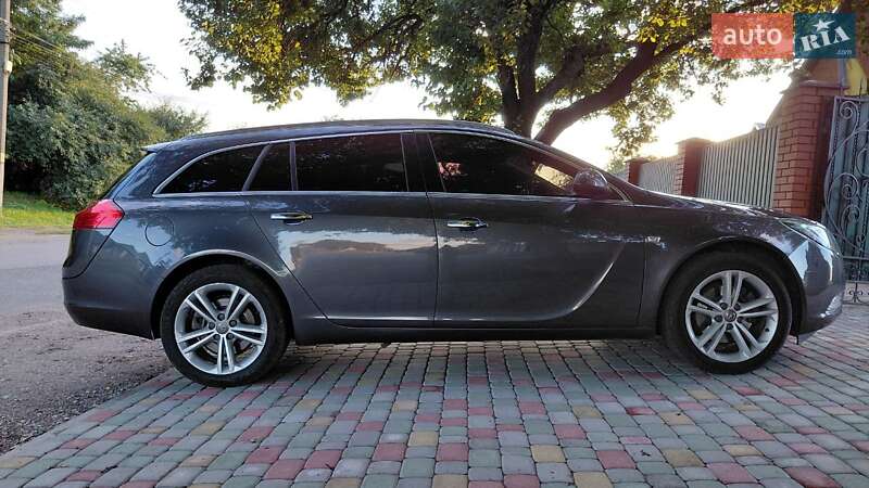 Opel Insignia 2011