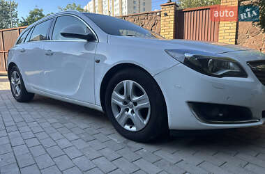 Универсал Opel Insignia 2015 в Киеве