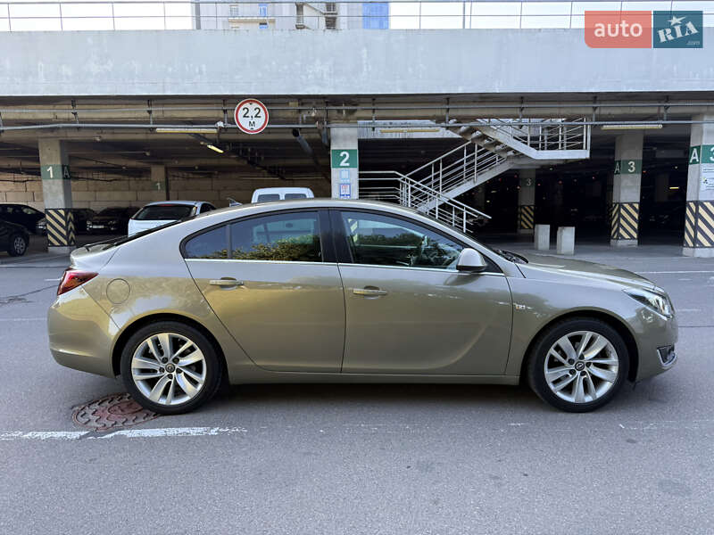 Ліфтбек Opel Insignia 2015 в Києві фото 5 Ліфтбек Opel Insignia 2015 в Києві