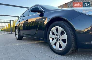 Універсал Opel Insignia 2011 в 
