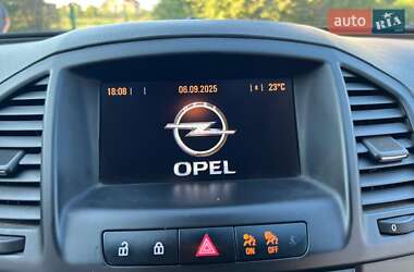 Універсал Opel Insignia 2011 в 