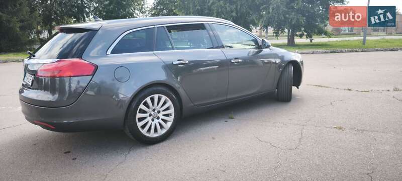 Універсал Opel Insignia 2011 в Конотопі