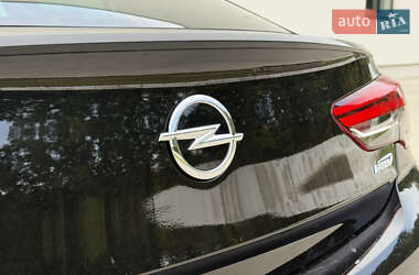 Лифтбек Opel Insignia 2020 в 
