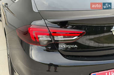 Лифтбек Opel Insignia 2020 в 