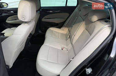 Лифтбек Opel Insignia 2020 в 