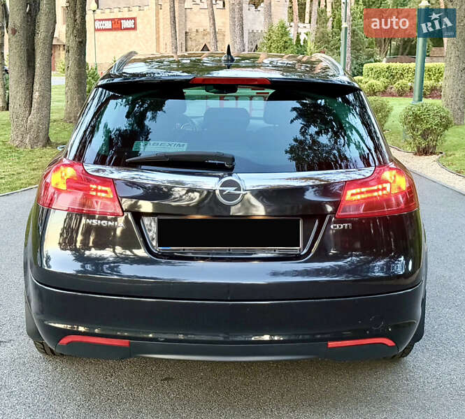 Универсал Opel Insignia 2010 в Харькове