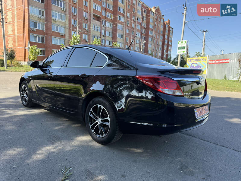 Седан Opel Insignia 2009 в Борисполе
