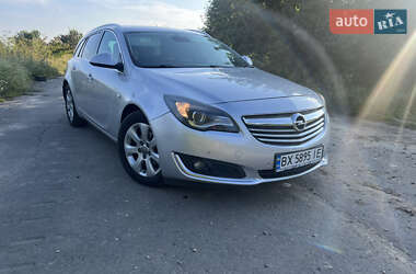 Универсал Opel Insignia 2014 в 