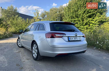 Универсал Opel Insignia 2014 в 